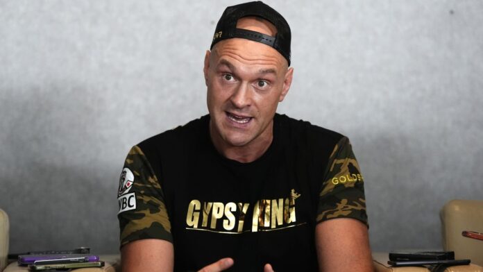 Fury vs Usyk: Tyson Fury on the dangers of boxing - 'I know the risks, but I can't worry about it'